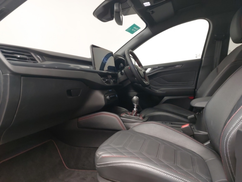 Used Ford Focus 2023 for sale - 76543785: Photo 5