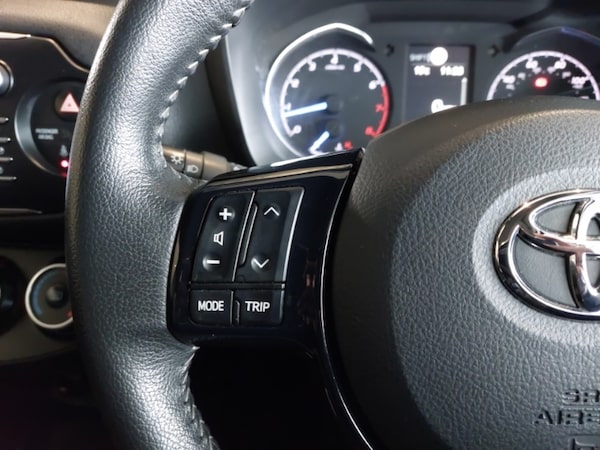 Used Toyota Yaris 2017 for sale - 76204874: Photo 10