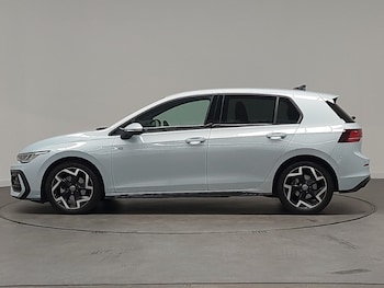 Used Volkswagen Golf 2024 for sale - 76393094: Photo