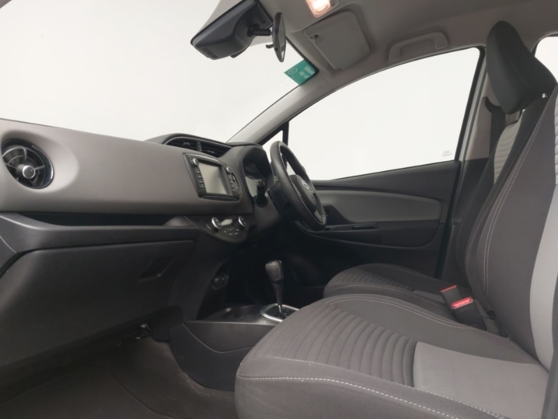 Used Toyota Yaris 2019 for sale - 76493013: Photo 5