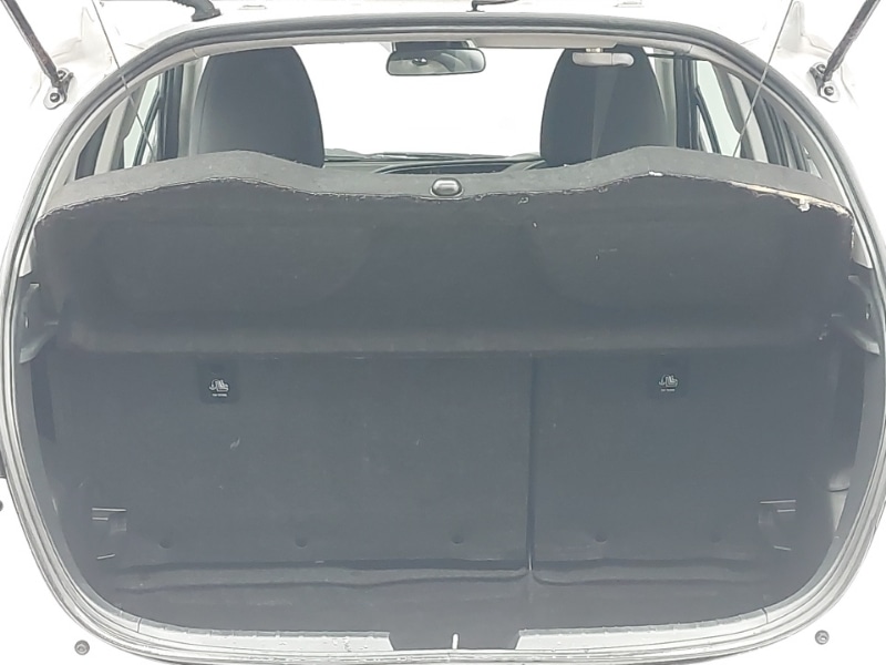 Used Toyota Yaris 2019 for sale - 76493013: Photo 8