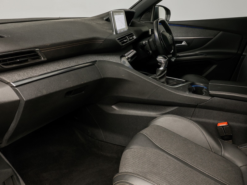 Used Peugeot 3008 2020 for sale - 77289692: Photo 5