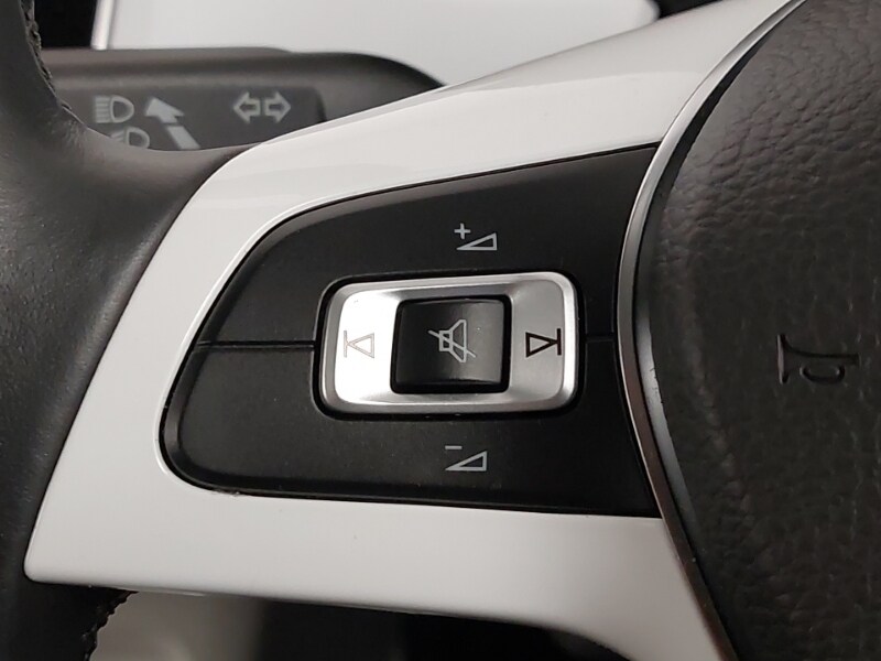 Used Volkswagen up! 2023 for sale - 78151573: Photo 16