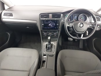 Used Volkswagen Golf 2020 for sale - 79510619: Photo