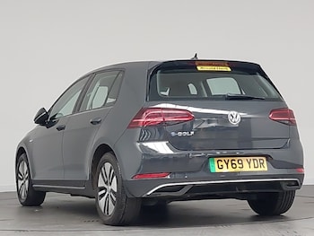Used Volkswagen Golf 2020 for sale - 79510619: Photo