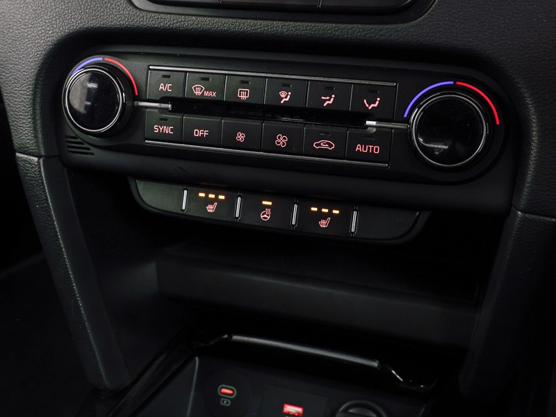 Used Kia XCeed 2023 for sale - 76815941: Photo 18