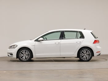 Used Volkswagen Golf 2018 for sale - 78132827: Photo