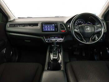 Used Honda HR-V 2018 for sale - 78990700: Photo