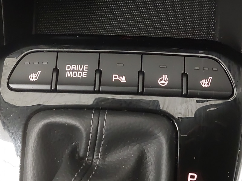 Used Kia Stonic 2025 for sale - 77379676: Photo 17