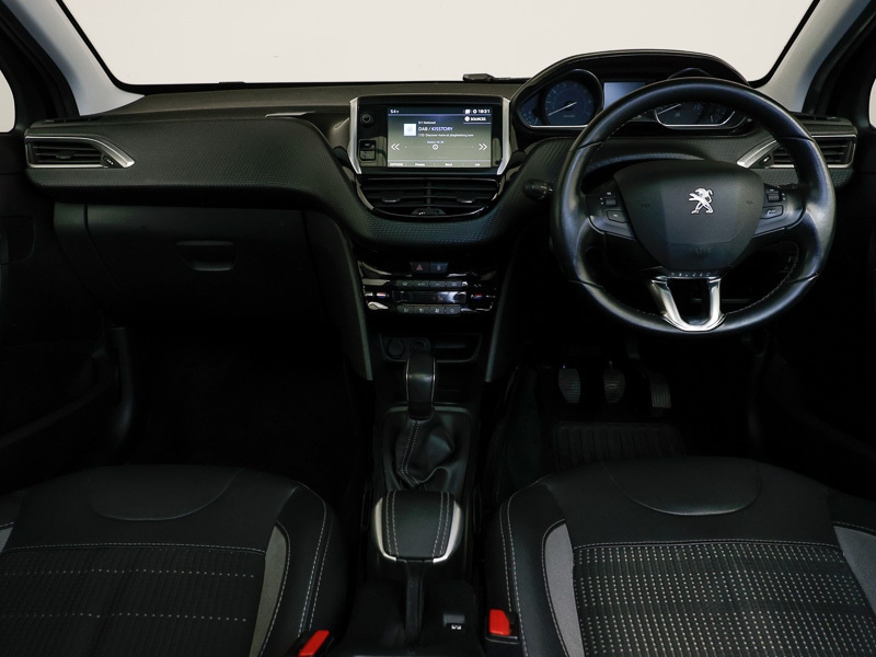 Used Peugeot 2008 2018 for sale - 78113496: Photo 2