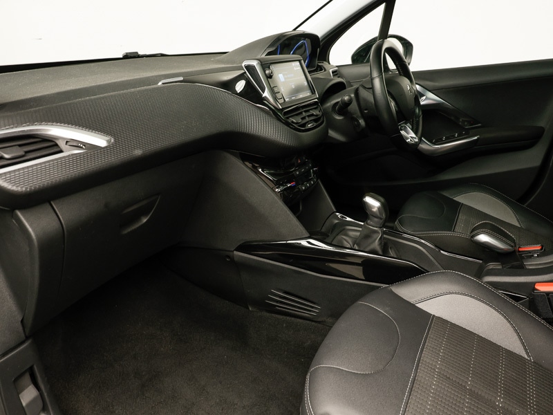 Used Peugeot 2008 2018 for sale - 78113496: Photo 5