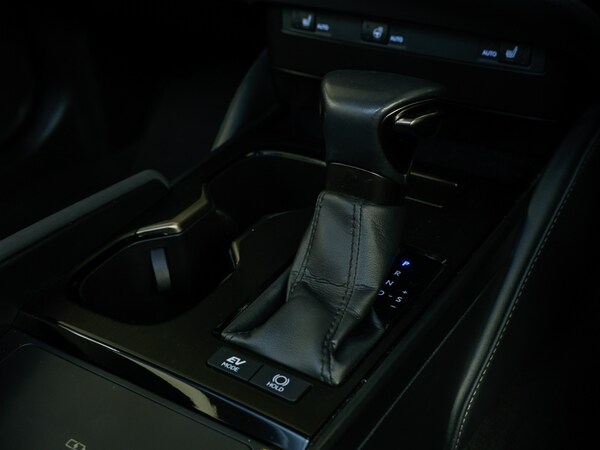 Used Lexus ES 2022 for sale - 76052347: Photo 17