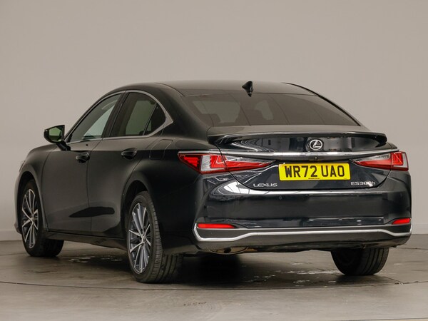 Used Lexus ES 2022 for sale - 76052347: Photo 3