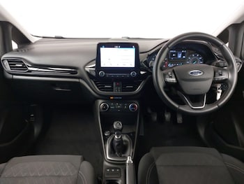 Used Ford Fiesta 2018 for sale - 76754940: Photo