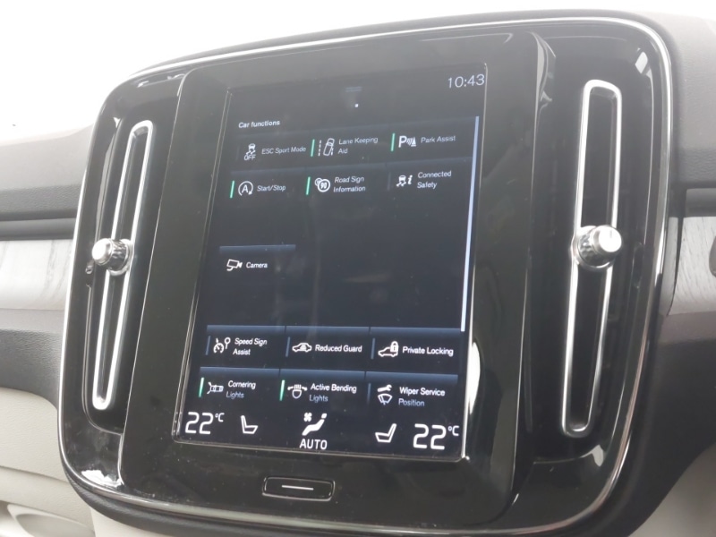 Used Volvo XC40 2020 for sale - 77881851: Photo 16