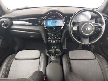 Used MINI Hatch 2023 for sale - 79203930: Photo