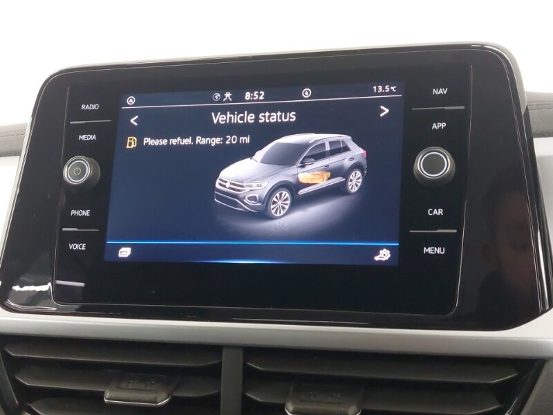 Used Volkswagen T-Roc 2023 for sale - 77816835: Photo 16