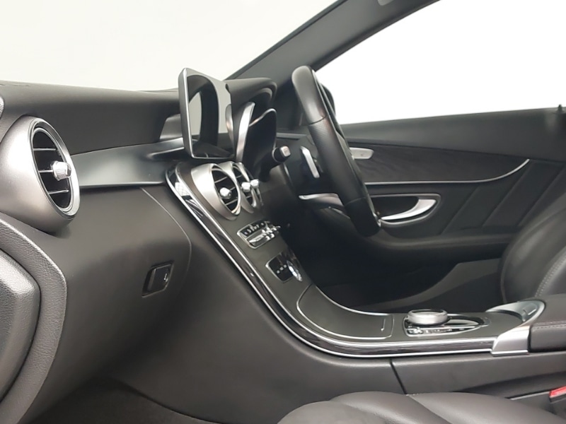 Used Mercedes-Benz C Class 2019 for sale - 77690165: Photo 5