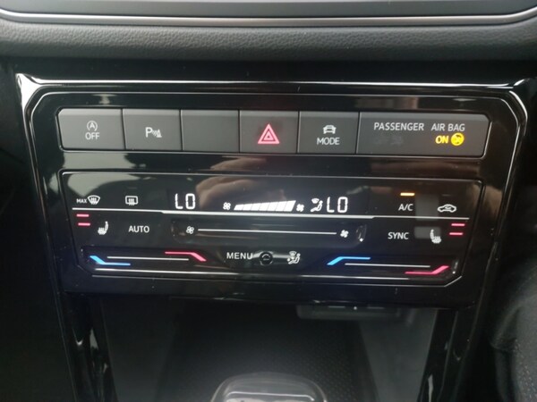 Used Volkswagen T-Cross 2024 for sale - 75156075: Photo 18