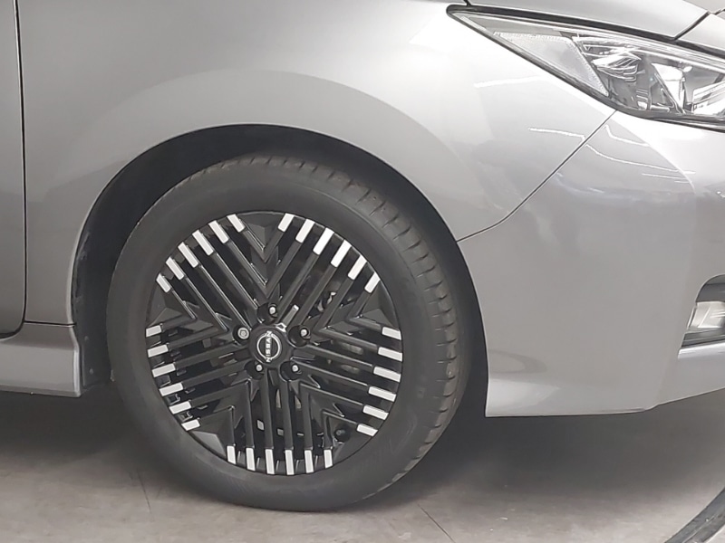 Used Nissan Leaf 2022 for sale - 76465002: Photo 9