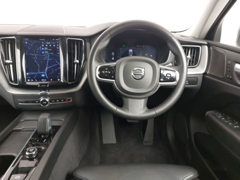 Used Volvo XC60 2023 for sale - 76614135: Photo 12