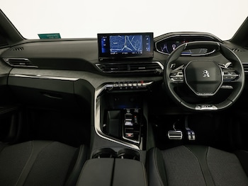 Used Peugeot 5008 2023 for sale - 79031489: Photo