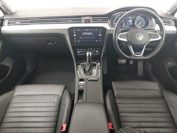 Used Volkswagen Passat 2022 for sale - 78595011: Photo