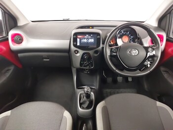 Used Toyota AYGO 2021 for sale - 77289700: Photo