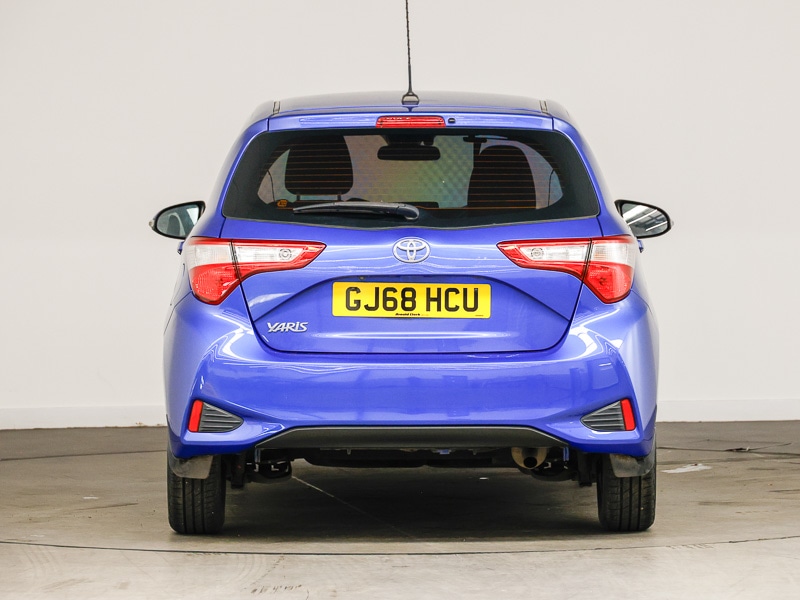 Used Toyota Yaris 2018 for sale - 76879942: Photo 19