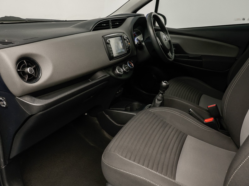 Used Toyota Yaris 2018 for sale - 76879942: Photo 5