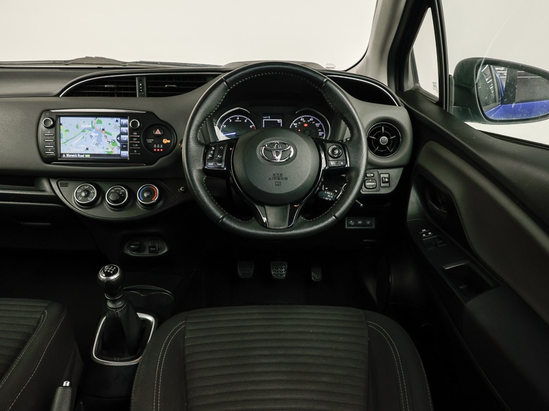 Used Toyota Yaris 2018 for sale - 76879942: Photo 7