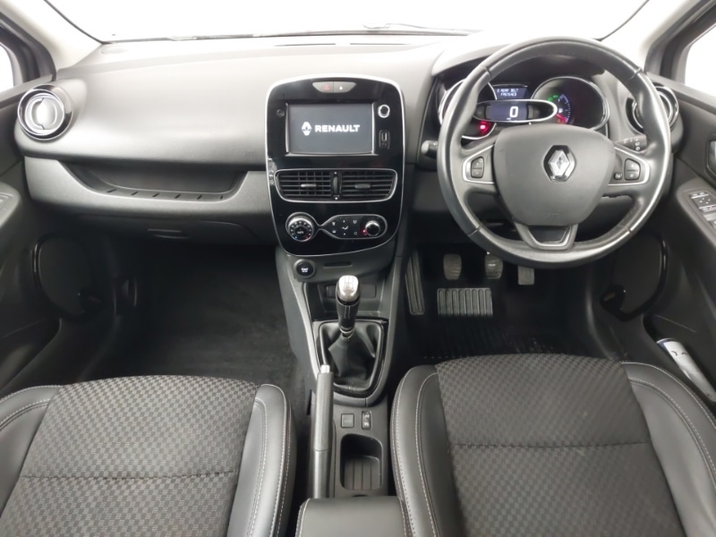 Used Renault Clio 2017 for sale - 77584998: Photo 2