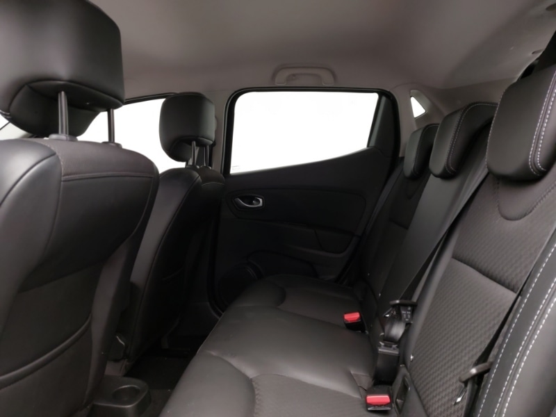 Used Renault Clio 2017 for sale - 77584998: Photo 6