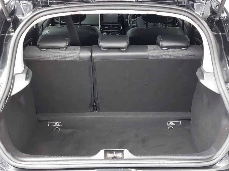 Used Renault Clio 2017 for sale - 77584998: Photo 8