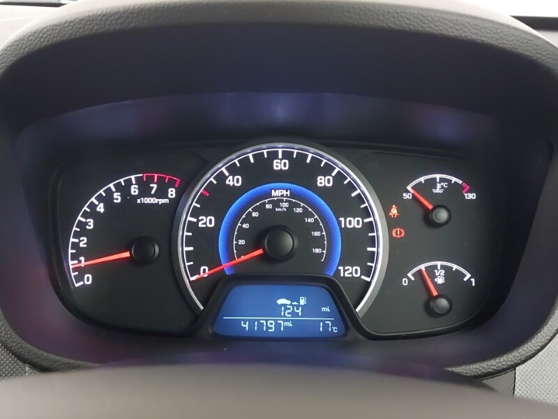 Used Hyundai i10 2018 for sale - 76199301: Photo 10
