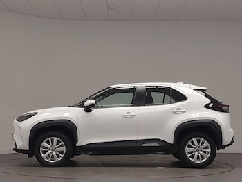 Used Toyota Yaris Cross 2023 for sale - 79263205: Photo