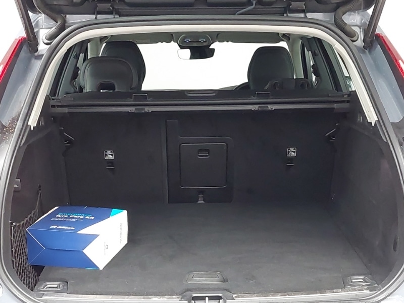 Used Volvo XC60 2023 for sale - 76708061: Photo 8