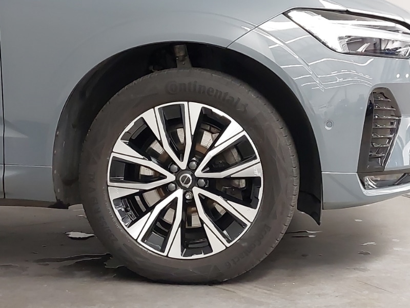 Used Volvo XC60 2023 for sale - 76708061: Photo 9