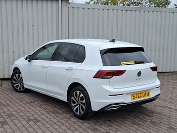 Used Volkswagen Golf 2022 for sale - 76435125: Photo