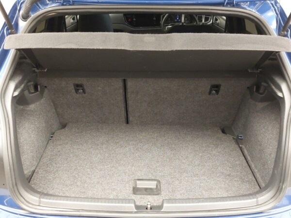 Used Volkswagen Polo 2021 for sale - 76275578: Photo 8
