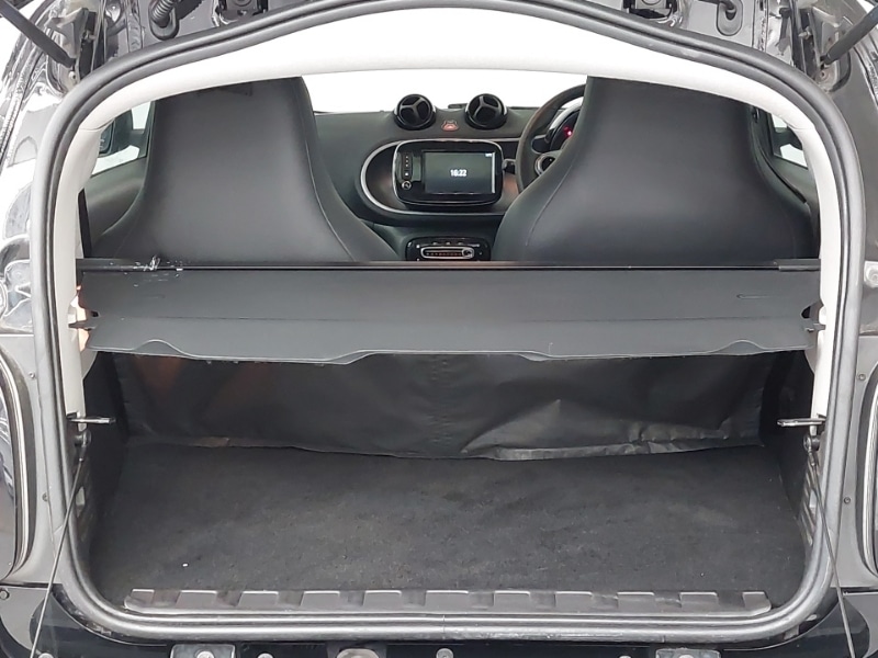 Used smart fortwo 2016 for sale - 77908097: Photo 8