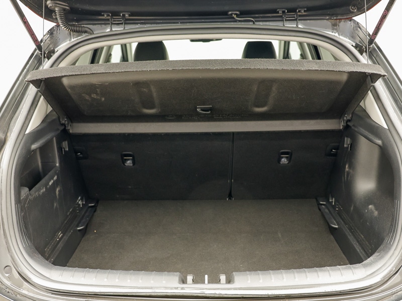 Used Kia Stonic 2018 for sale - 77141734: Photo 8