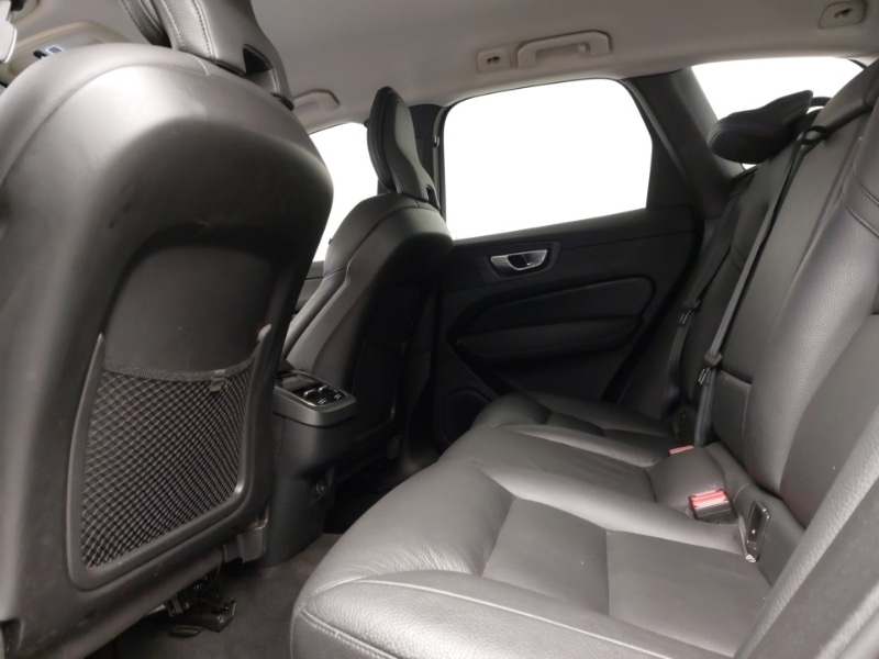 Used Volvo XC60 2023 for sale - 76614140: Photo 6