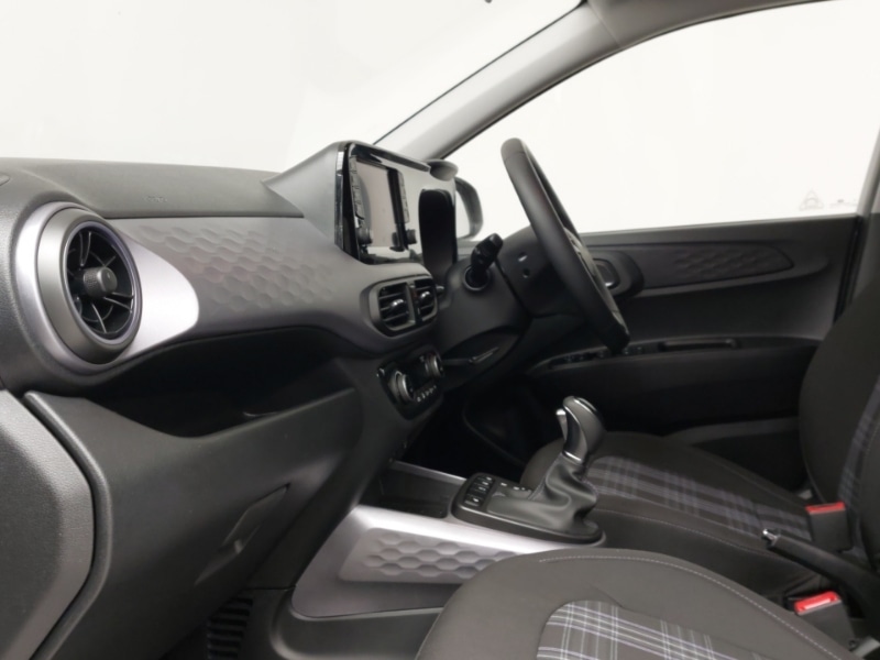 Used Hyundai i10 2025 for sale - 77518132: Photo 5