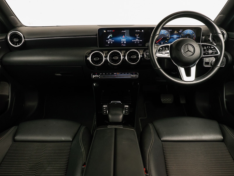 Used Mercedes-Benz A-Class 2020 for sale - 76602519: Photo 2