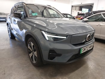Used Volvo XC40 2023 for sale - 78895579: Photo