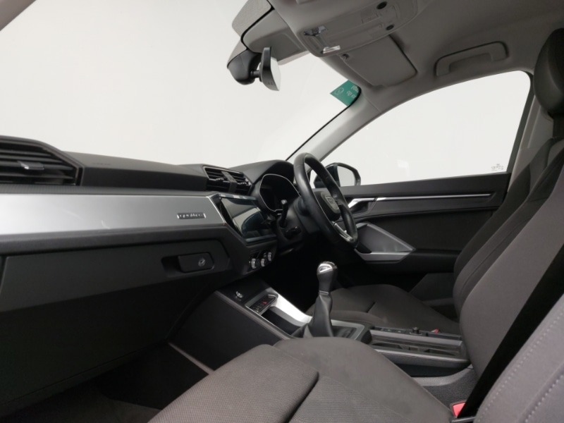 Used Audi Q3 2019 for sale - 77126089: Photo 5