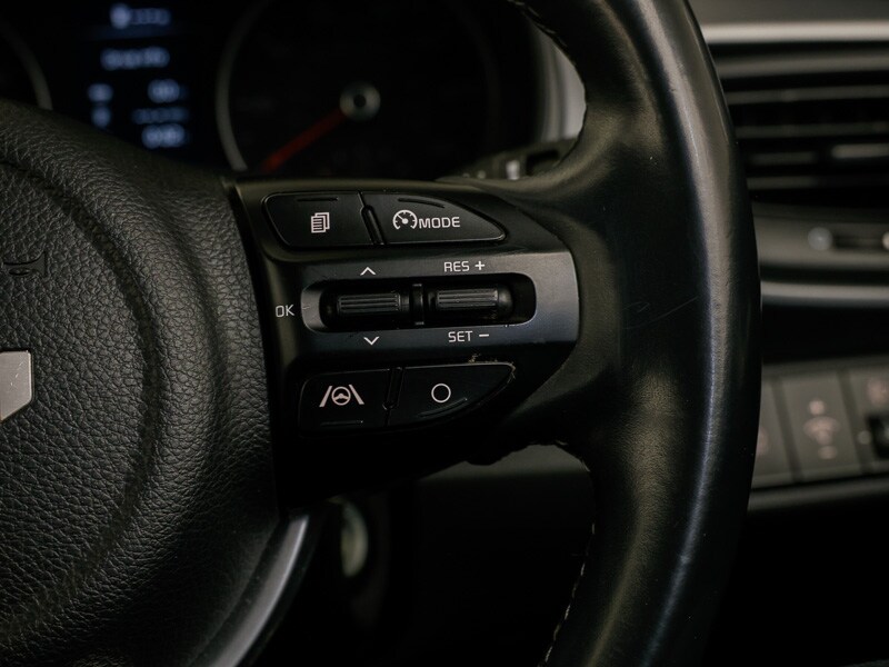 Used Kia Stonic 2023 for sale - 77324803: Photo 17