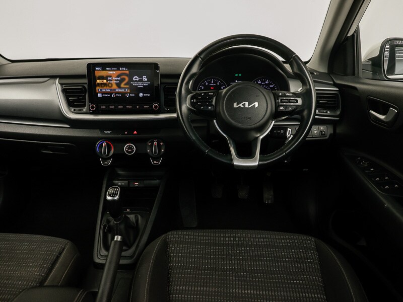 Used Kia Stonic 2023 for sale - 77324803: Photo 7