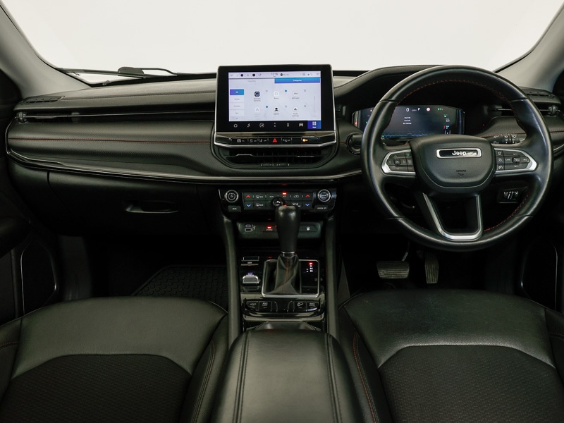 Used Jeep Compass 2023 for sale - 76907051: Photo 2